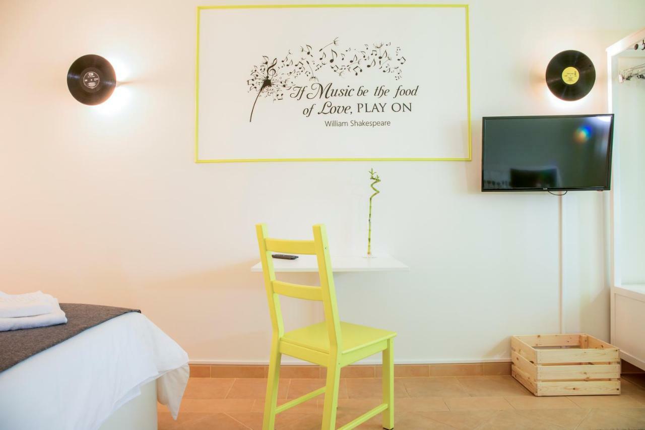 Vinyl Flat Bed & Breakfast - Rooms 拉哥斯 外观 照片